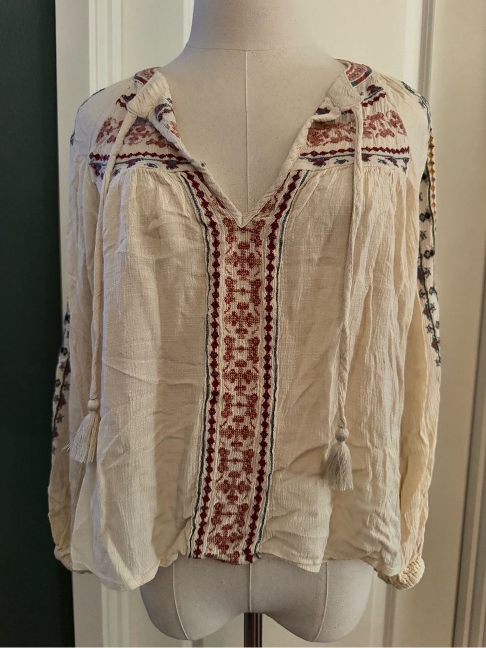 American Eagle Outfitters Cream Boho Peasant Blouse with Red Embroidery